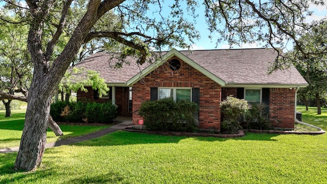 220 W Lakecrest Dr, Bluffton, TX 78607 - photo 1