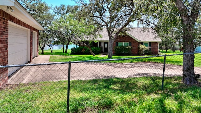 220 W Lakecrest Dr, Bluffton, TX 78607 - photo 5