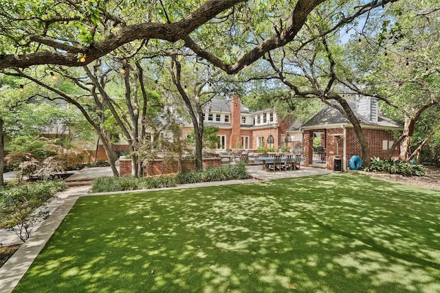 2601 Buckminister Ct, Austin, TX 78746 - view of yard with a patio