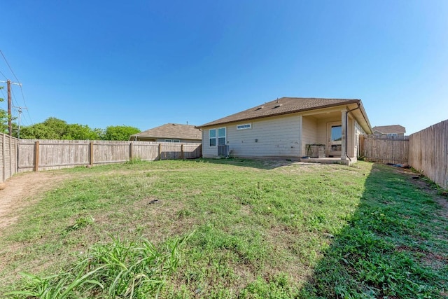 303 Abbey Ln, Lockhart, TX 78644 - photo 5