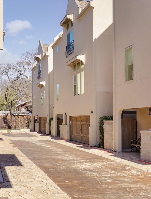 2300 Enfield Rd Unit 103, Austin, TX 78703 - photo 38