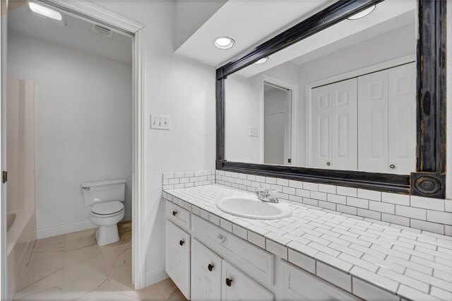 109 Lachite Unit 2, Horseshoe Bay, TX 78657 - photo 23