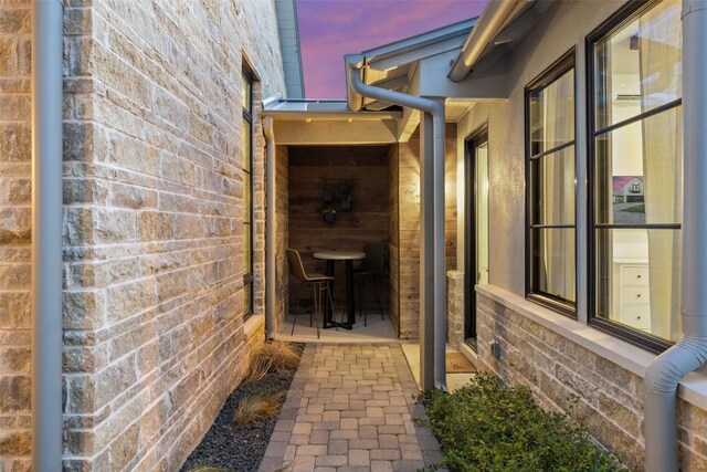 308 Rustling Wake Cv, Lakeway, TX 78738 - view of patio / terrace