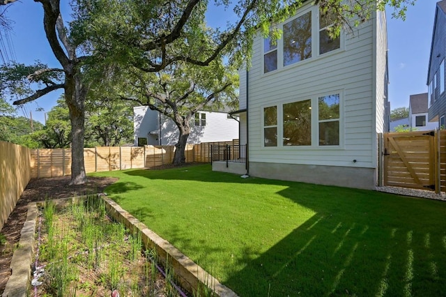 5107 Menchaca Rd Unit 9, Austin, TX 78745 - view of fenced backyard