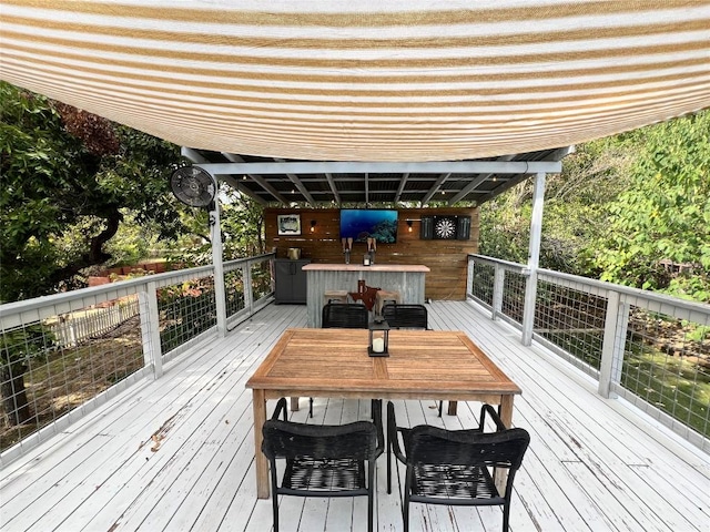 2102 E Martin Luther King Jr Blvd, Austin, TX 78702 - wooden terrace with outdoor dining area