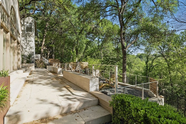 1006 Gaston Ave, Austin, TX 78703 - exterior space with stairway