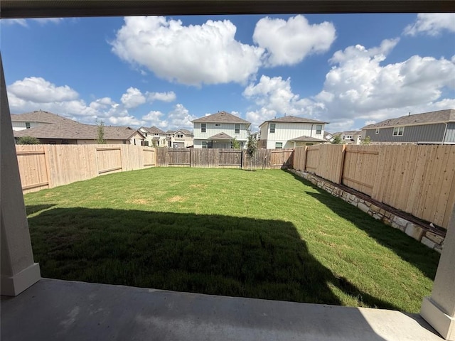 577 Backstays Loop, Kyle, TX 78640 - fenced backyard with a residential view