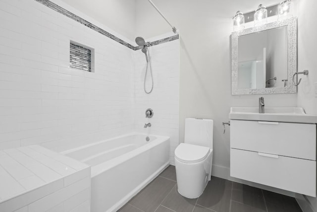 6103 Twin Ledge Dr, Austin, TX 78731 - bathroom featuring vanity, bathing tub / shower combination, and tile patterned floors