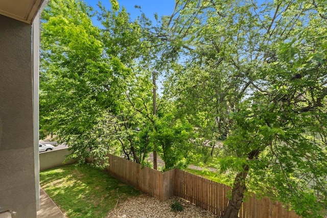 503 Swanee Dr Unit 11, Austin, TX 78752 - view of yard