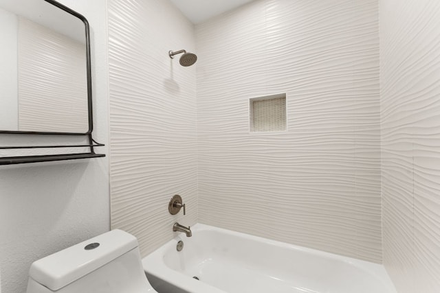 full bathroom with toilet and shower / tub combination