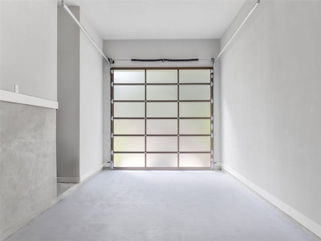 9806 Inca Ln, Austin, TX 78733 - view of garage