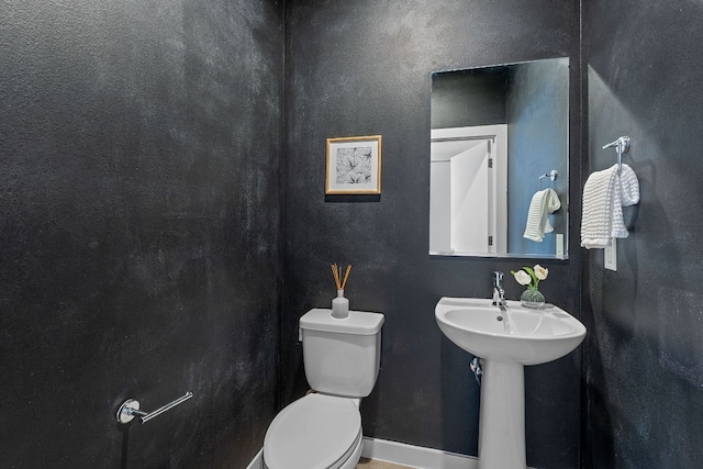 705 N Bluff Dr Unit 14, Austin, TX 78745 - bathroom with toilet