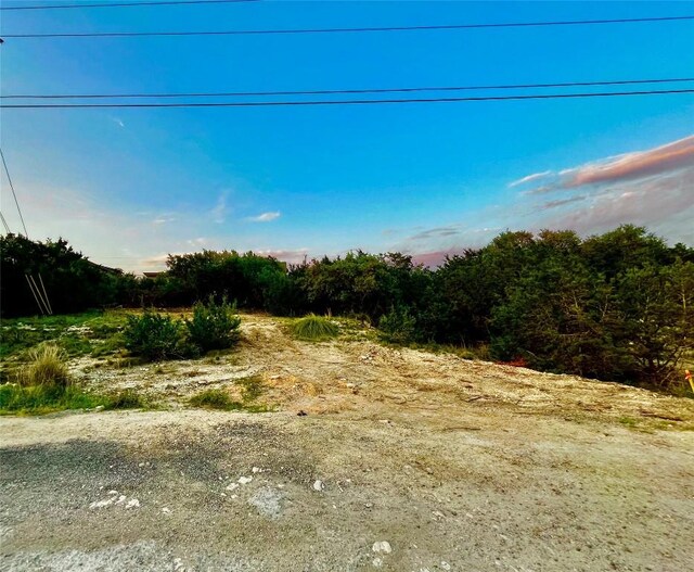 17612 Village Dr, Dripping Springs, TX 78620
