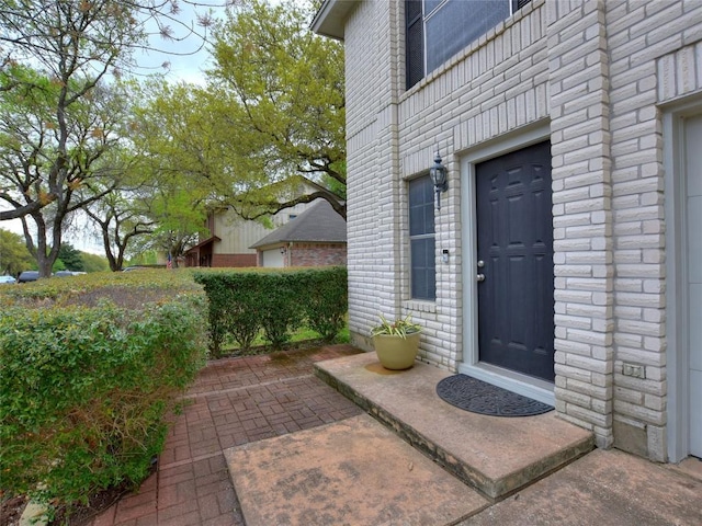 8411 Glen Canyon Dr, Round Rock, TX 78681 - entrance to property featuring stone siding