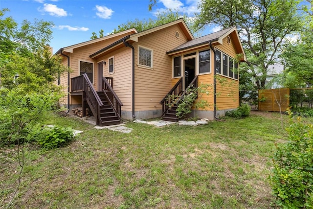 2105 Brackenridge St, Austin, TX 78704 - back of property featuring stairway