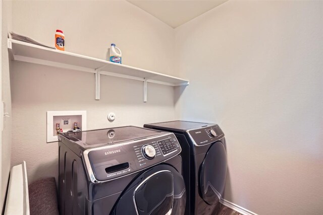10504 Abana Way, Austin, TX 78748 - washroom with washer and clothes dryer and baseboards