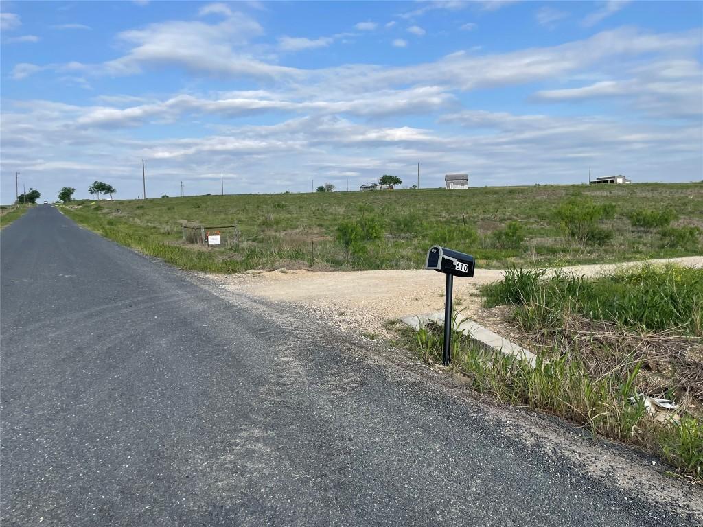 634 County Road 451st Rd, Coupland, TX 78615