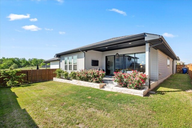 7905 Catbird Ln, Austin, TX 78744 - photo 20