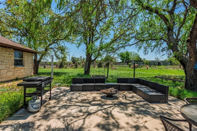 358 Easley Rd, Smithville, TX 78957 - view of patio featuring a fenced backyard and an outdoor hangout area