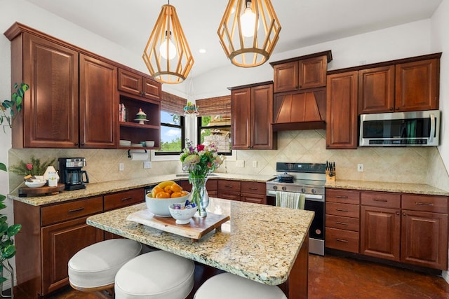 45 Saddle Rock Rdg, Wimberley, TX 78676 - kitchen featuring stainless steel appliances, custom exhaust hood, light stone counters, open shelves, and a breakfast bar