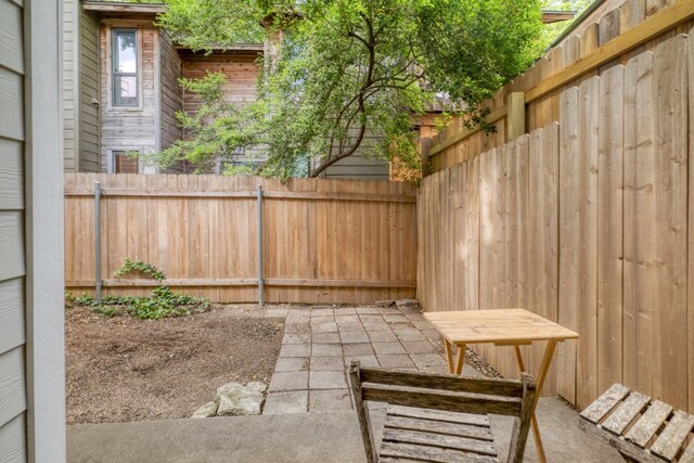 5604 Woodrow Ave Unit 7, Austin, TX 78756 - view of patio / terrace