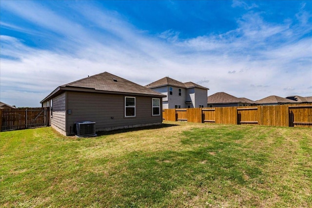 17216 Farmhouse Ln, Elgin, TX 78621 - rear view of property featuring central air condition unit