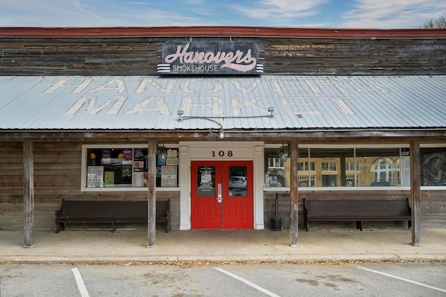 1416 Muddy Waters Dr, Pflugerville, TX 78660 - view of building exterior featuring uncovered parking