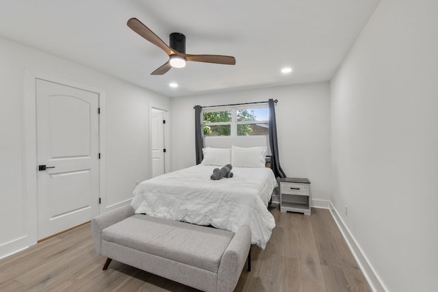 5800 Marilyn Dr, Austin, TX 78757 - bedroom featuring wood finished floors, recessed lighting, a ceiling fan, and baseboards