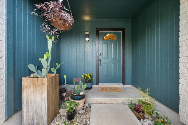 12511 Tree Line Dr, Austin, TX 78729 - entrance to property with covered porch
