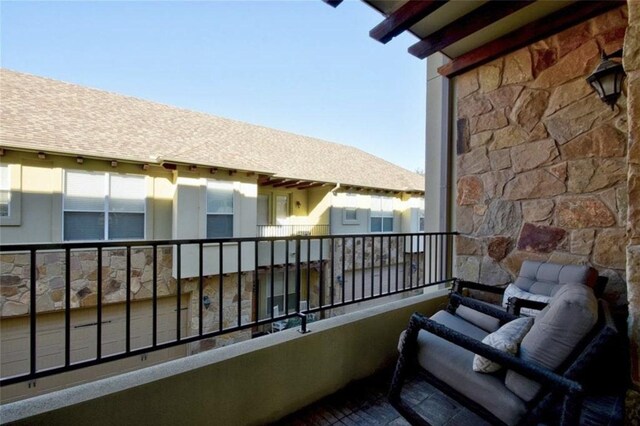 1621 Enfield Rd Unit B, Austin, TX 78703 - view of balcony