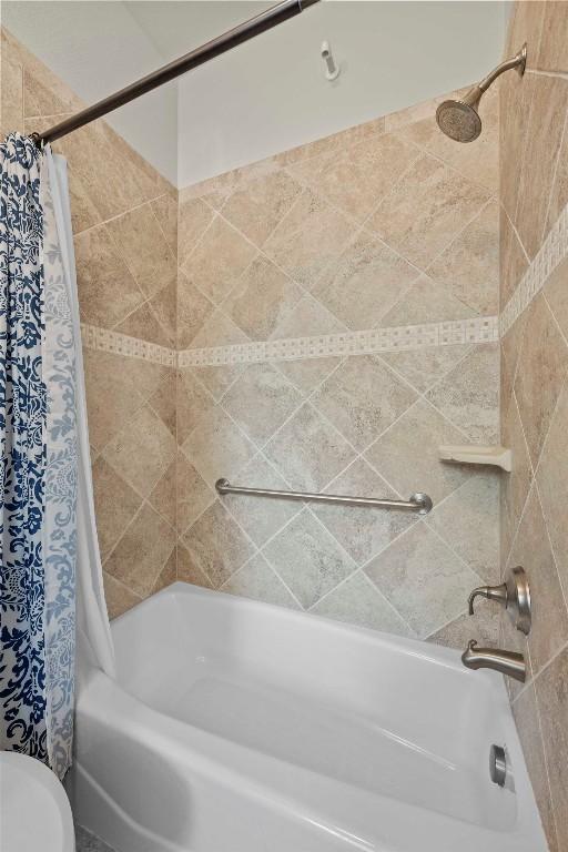 1621 Enfield Rd Unit B, Austin, TX 78703 - full bath with shower / bath combo