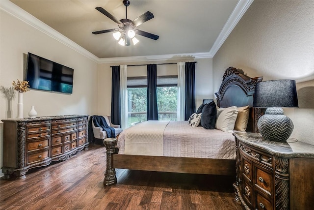 29047 Hobblebush, San Antonio, TX 78260 - bedroom featuring crown molding, wood finished floors, and ceiling fan