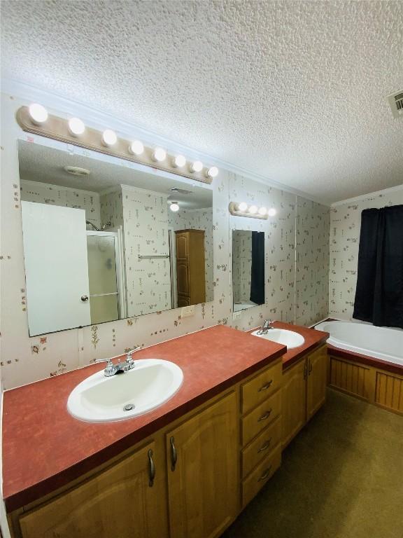 525 S Chambers St, Giddings, TX 78942 - photo 20