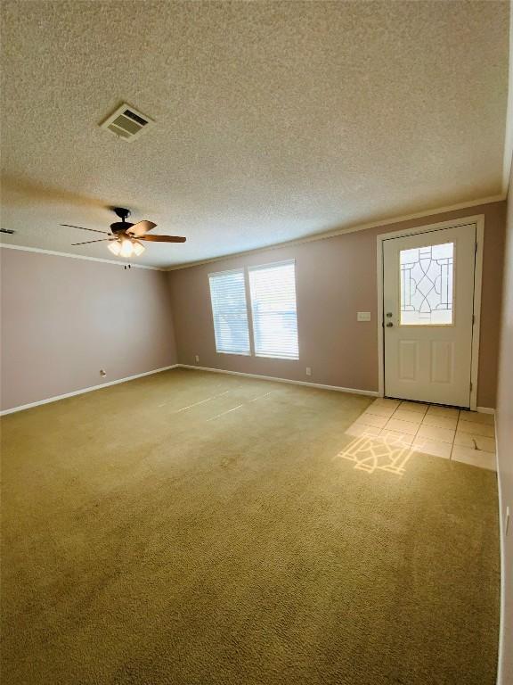525 S Chambers St, Giddings, TX 78942 - photo 9