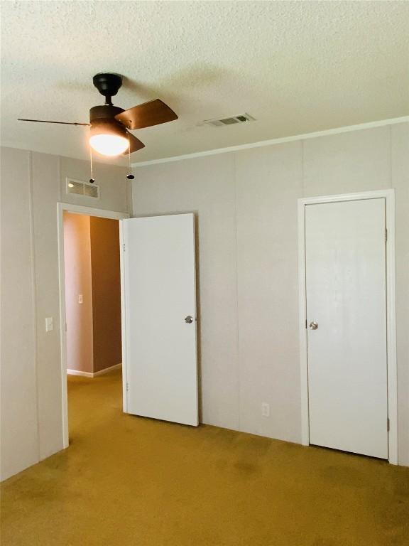 525 S Chambers St, Giddings, TX 78942 - photo 26