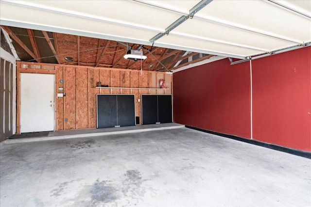 608 Lookout Tree Ln, Round Rock, TX 78664 - garage featuring a garage door opener