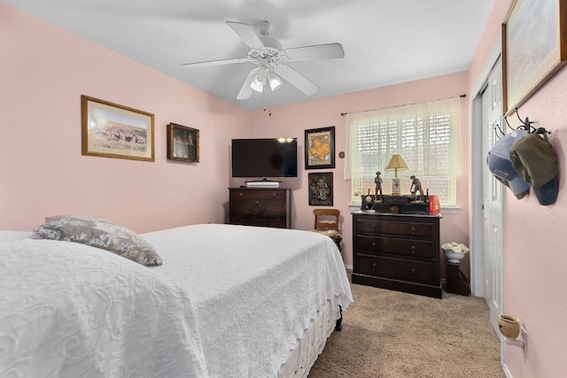 3325 Cantera Way, Round Rock, TX 78681 - bedroom with light carpet, a ceiling fan, and a closet