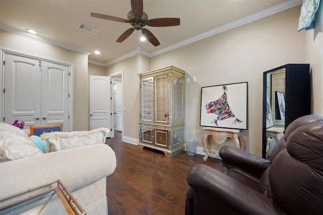 4616 High Gate Dr, Austin, TX 78730 - living room with dark wood-style floors, ceiling fan, crown molding, and recessed lighting