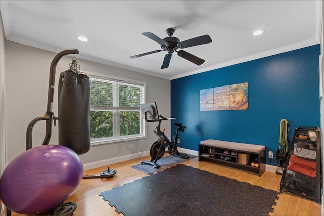 550 League Line Rd, Smithville, TX 78957 - exercise room featuring wood finished floors, ceiling fan, baseboards, crown molding, and recessed lighting
