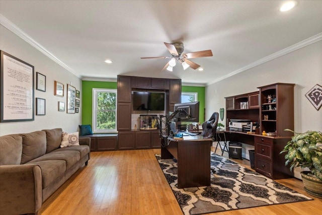 550 League Line Rd, Smithville, TX 78957 - office area with light wood finished floors, ceiling fan, crown molding, and recessed lighting