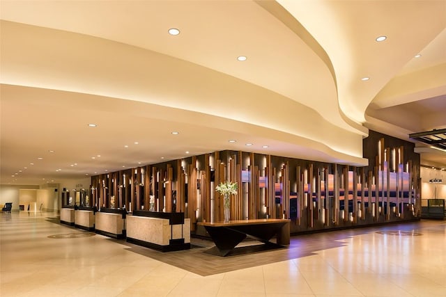 555 E 5th St Unit 2729, Austin, TX 78701 - building lobby featuring recessed lighting