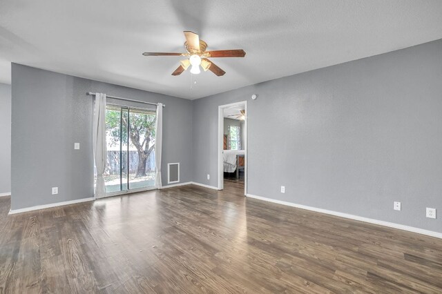 3005 Tyler Ln, Taylor, TX 76574 - photo 2