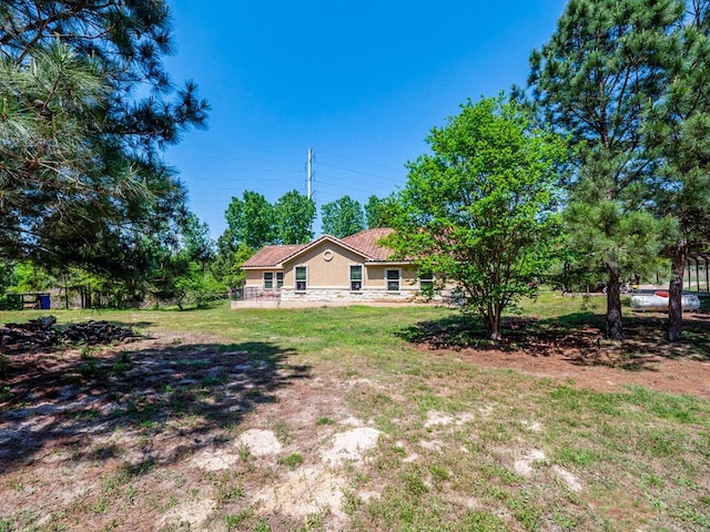 316 County Rd, Bastrop, TX 78602 - view of green lawn