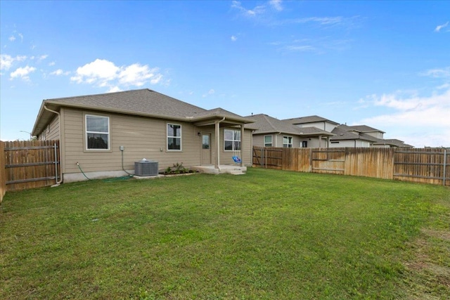 609 Bluffview Dr, Bastrop, TX 78602 - back of property featuring a patio area and central AC