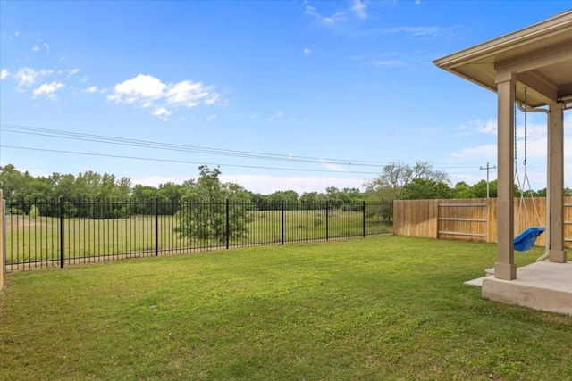 609 Bluffview Dr, Bastrop, TX 78602 - view of yard