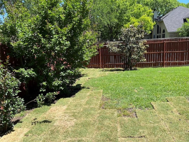 134 Brentwood Dr, Georgetown, TX 78628 - view of yard