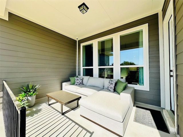 1603 Headwaters Blvd, Dripping Springs, TX 78620 - balcony featuring an outdoor hangout area