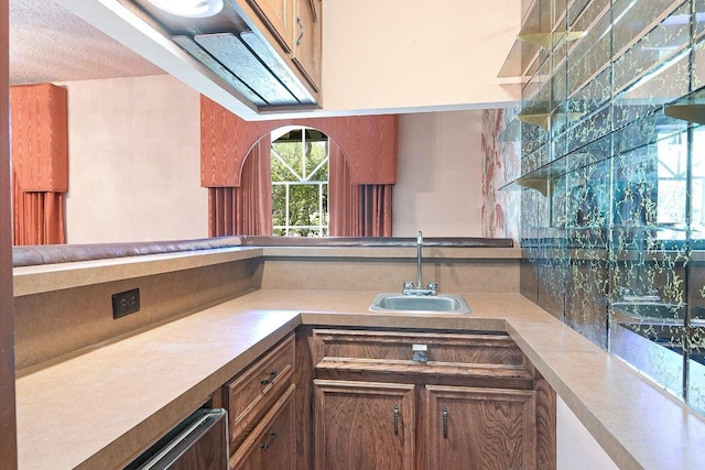 9401 Cedar Crest Dr, Austin, TX 78750 - bar area with a sink
