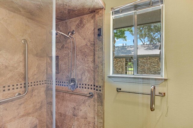 9401 Cedar Crest Dr, Austin, TX 78750 - full bath with a stall shower