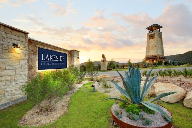 7413 Desert Needle Dr, Lago Vista, TX 78645 - view of surrounding community